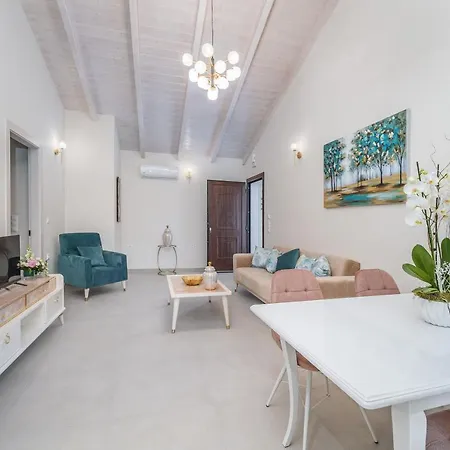 Vincenzo Apartment Nydri (Lefkada)